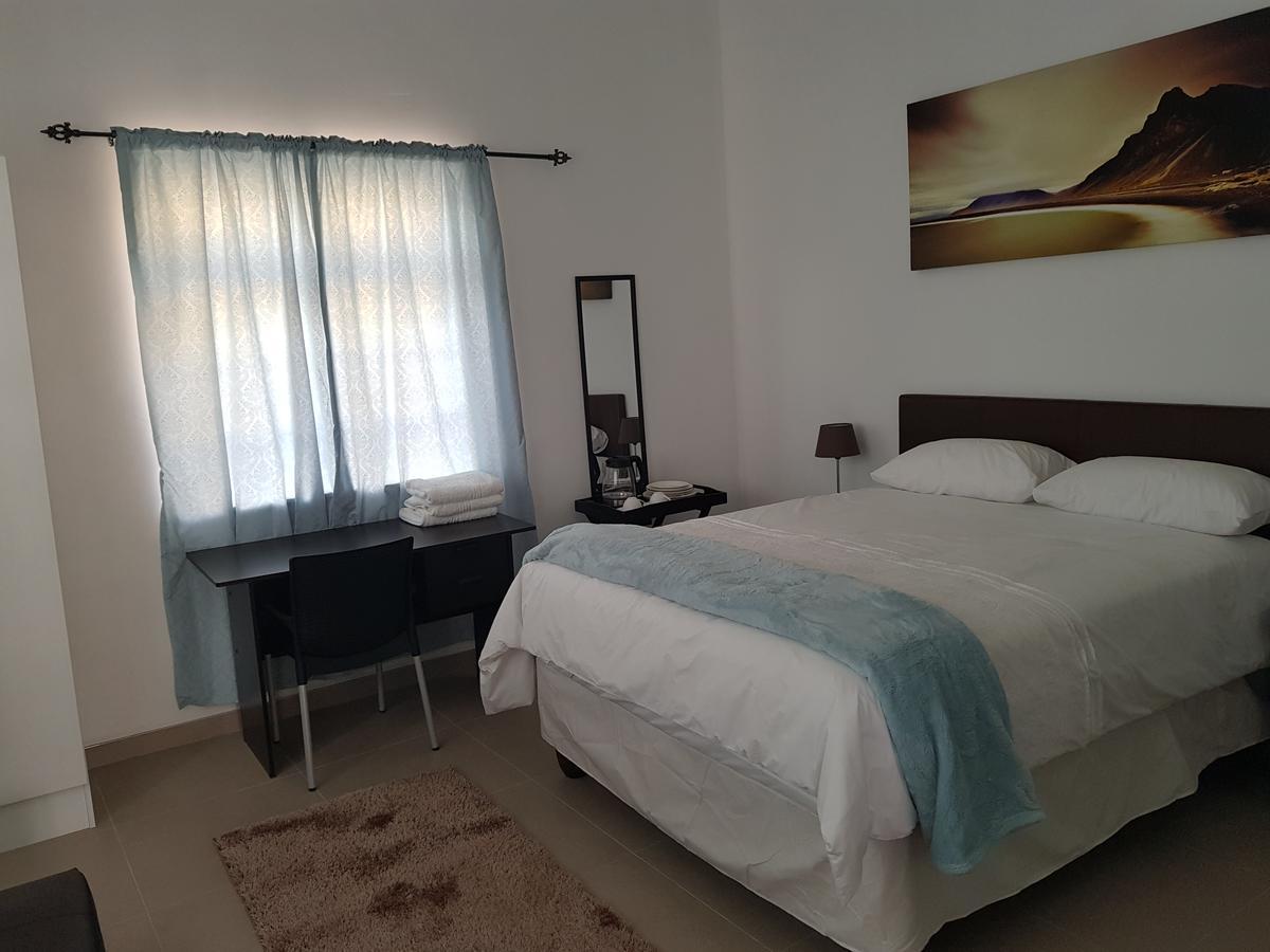 Fama Lodge Rm12 开普敦 外观 照片